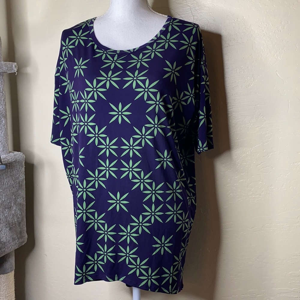 🔴5/$25🔴 LulaRoe Tops